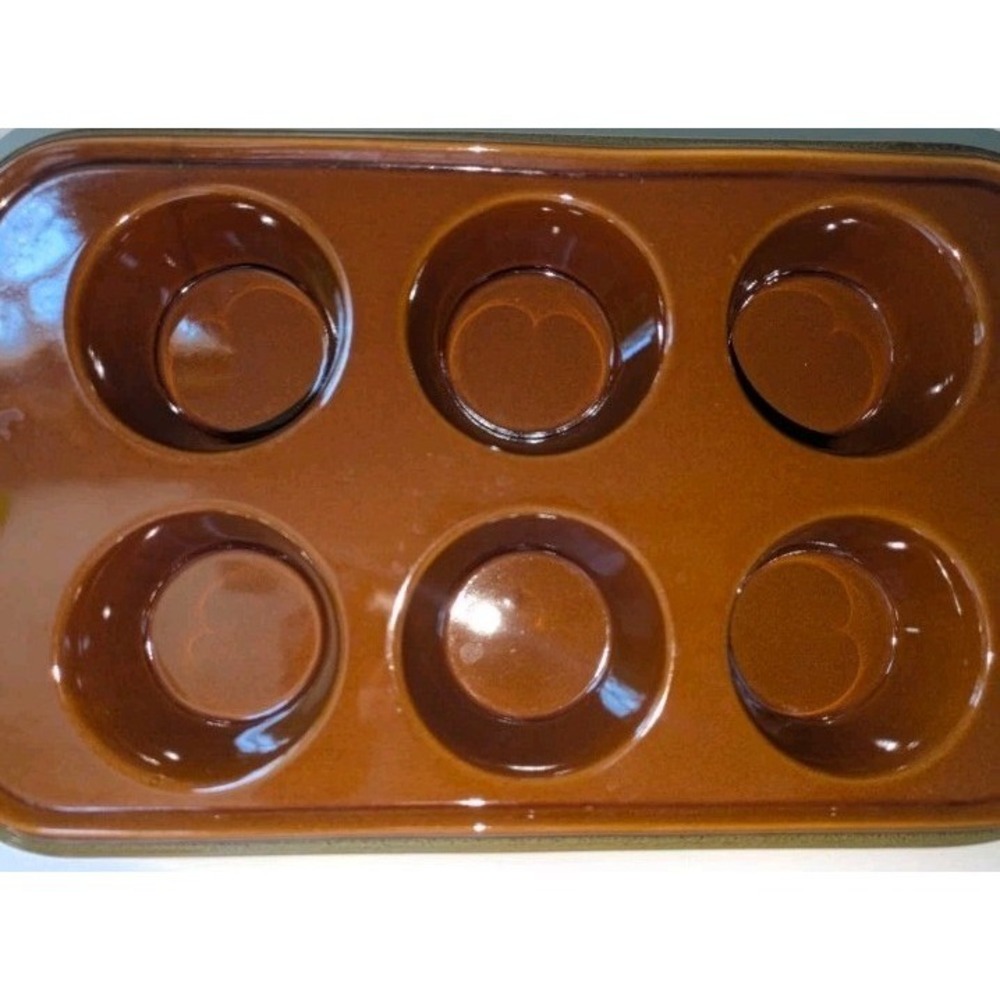 Paula Deen Signature Brown Stoneware 6-Cup Muffin Pan Raised Swirl Oven To Table - Picture 4 of 6